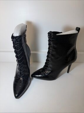Charles Black Croc-Textured Lace-Up Ankle Boots - Size 9.5